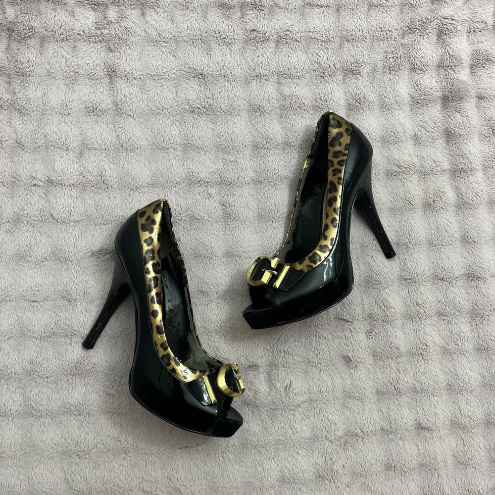 Guess Black Pumps
